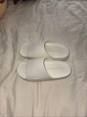 Nike White Slide Sandals with Subtle Swoosh